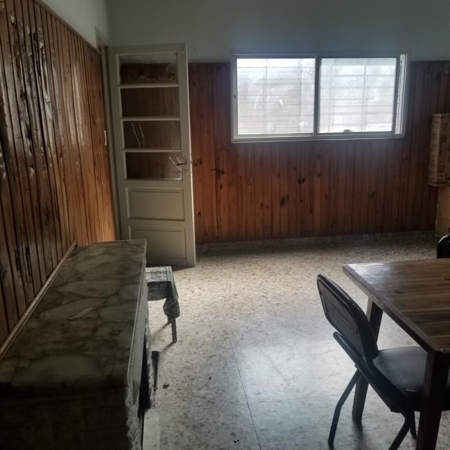 Casa 2 dormitorios en venta en Sarandi, Avellaneda