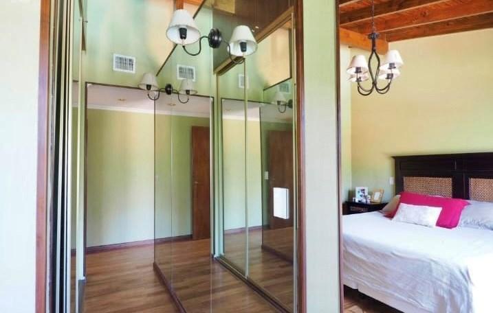 Casa 4 dormitorios en venta en Galapagos, Pilar