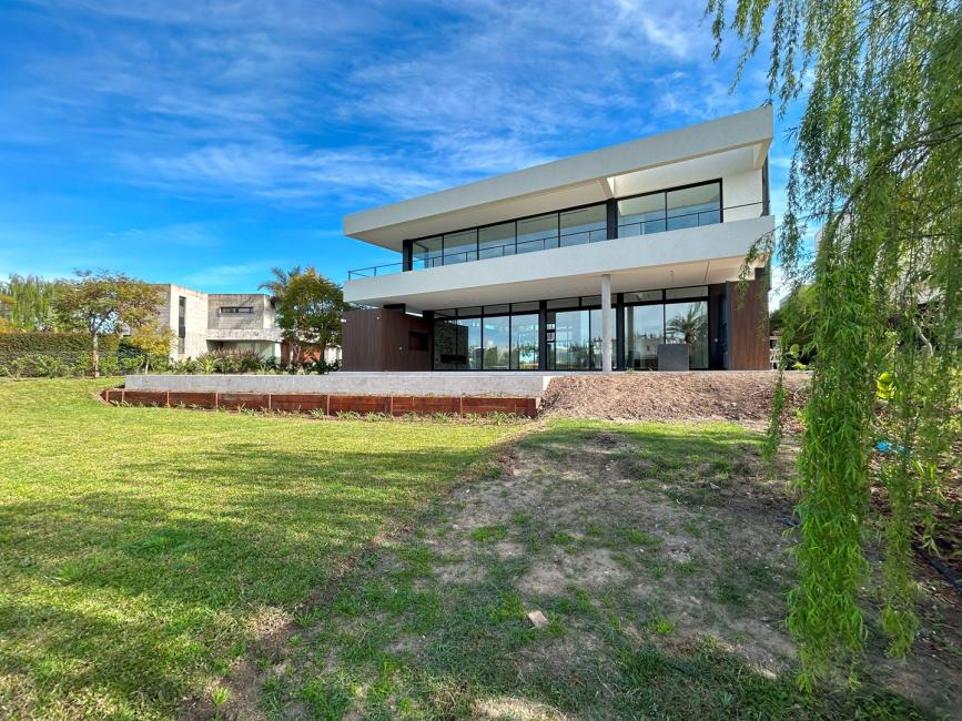 Casa 5 dormitorios en alquiler en Nordelta, Tigre