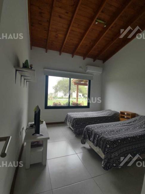 Casa 3 dormitorios en alquiler temporario en San Matias, Escobar
