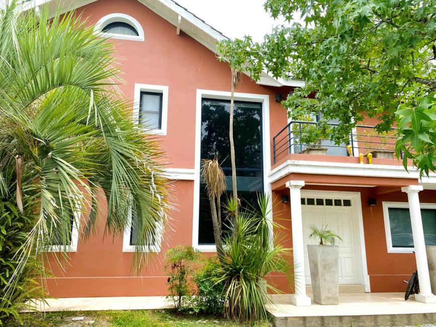 Casa 3 dormitorios en alquiler temporario en Ing. Maschwitz, Escobar