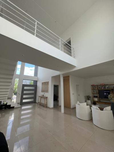 Casa 4 dormitorios en venta en Nordelta, Tigre