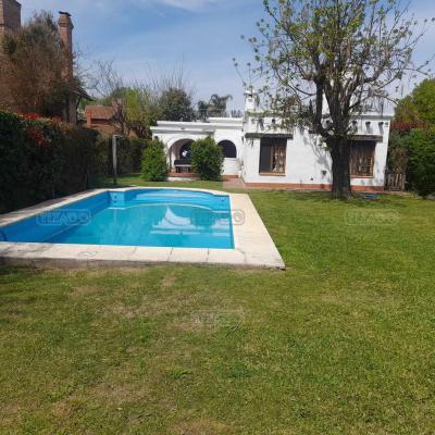 Casa 3 dormitorios en alquiler temporario en Francisco Álvarez, Moreno