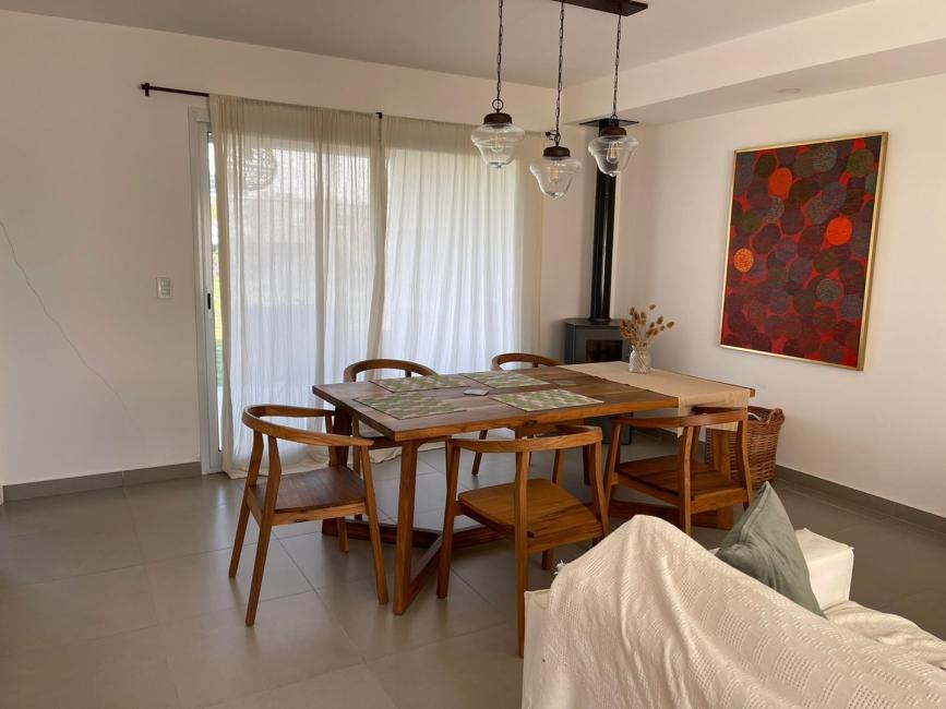 Casa 3 dormitorios en venta en Garin, Escobar
