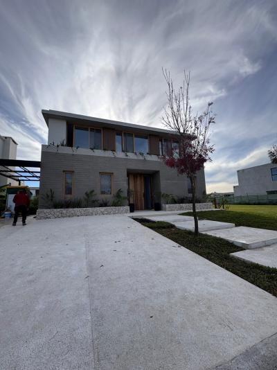 Casa 3 dormitorios en venta en Nordelta, Tigre
