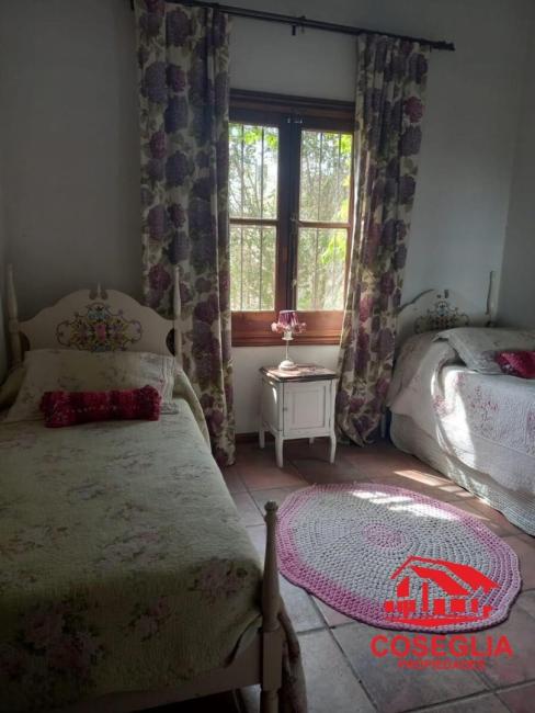 Casa 4 dormitorios en venta en Manzanares, Pilar