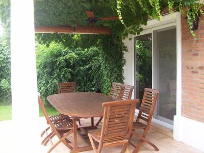 Casa 4 dormitorios en alquiler temporario en Don Torcuato, Tigre