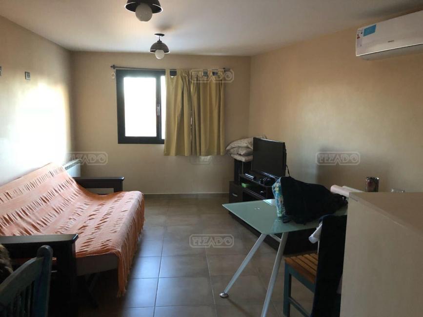 Casa 5 dormitorios en venta en Neuquen Capital, Neuquen