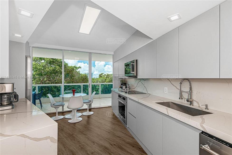 Departamento 2 dormitorios en venta en Key Biscayne, Miami