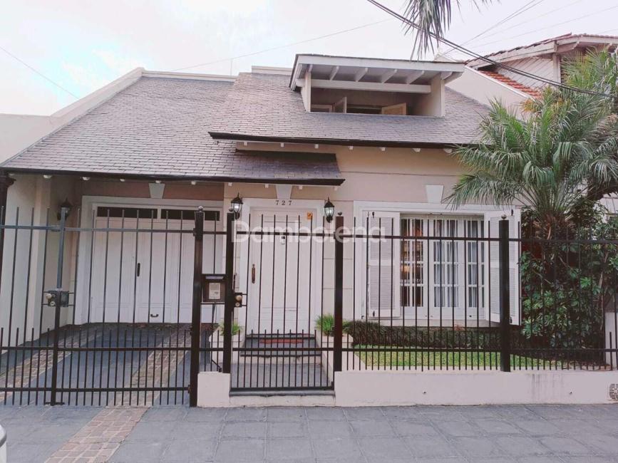 Casa 4 dormitorios en venta en Ramos Mejia, La Matanza