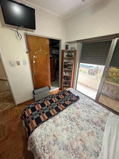 Casa 3 dormitorios en venta en Lanus Oeste, Lanus