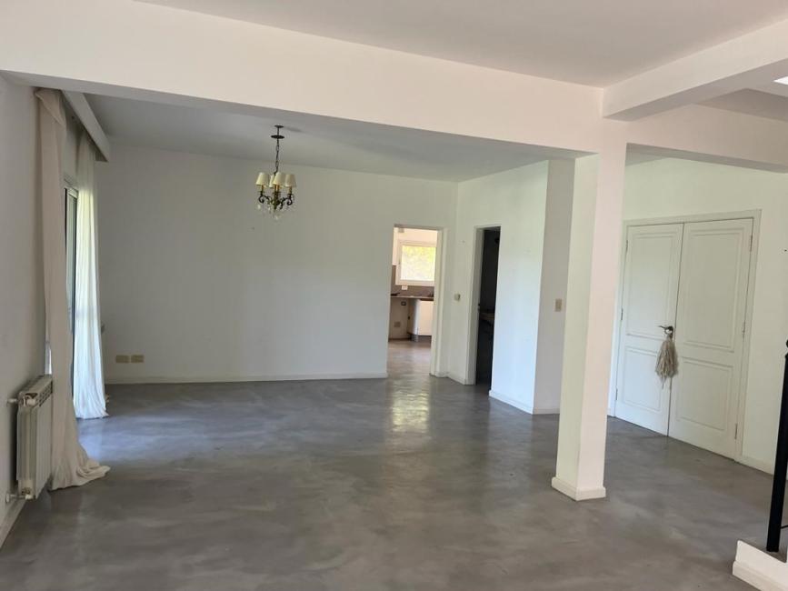 Casa 4 dormitorios en venta en Villanueva, Tigre