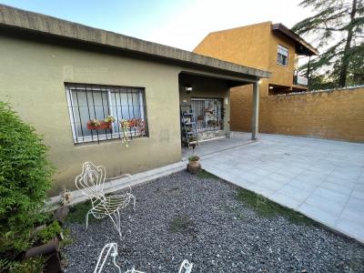 Casa 2 dormitorios en venta en Altos del Pilar, Pilar
