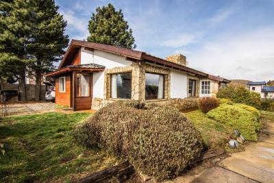 Casa en venta en Dina Huapi, Bariloche