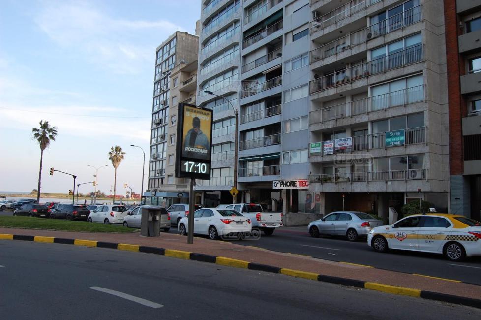 Departamento 2 dormitorios en venta en Pocitos, Montevideo