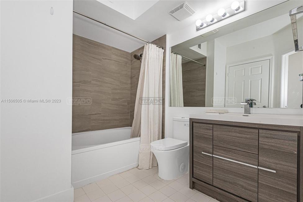 Departamento 2 dormitorios en venta en Sunny Isles, Miami