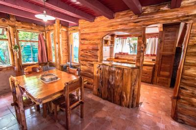 Casa 2 dormitorios en alquiler temporario en Nahuel Malal, Bariloche