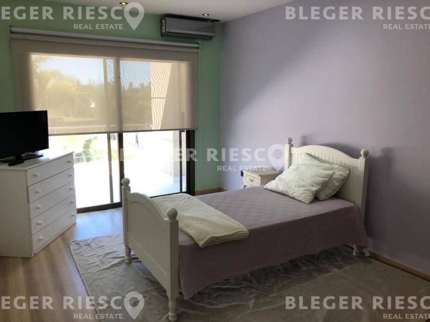 Casa 5 dormitorios en alquiler en Villanueva, Tigre