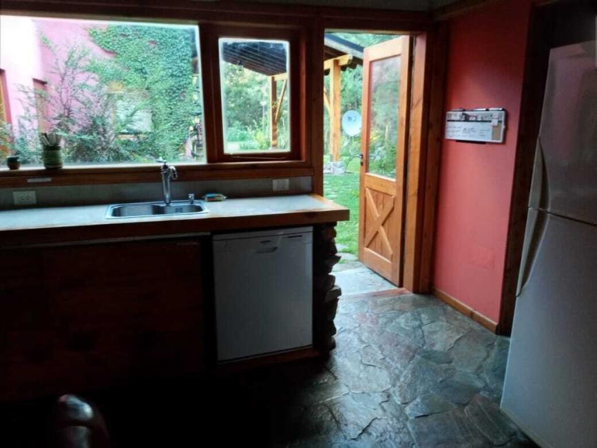 Casa 3 dormitorios en alquiler en Dos Valles, Bariloche