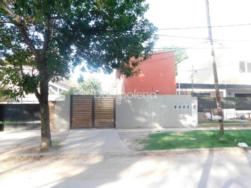 Edificio en Block en venta en Villa Zapiola (Paso del Rey), Moreno