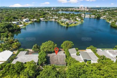 Casa 4 dormitorios en venta en North Miami Beach, Miami