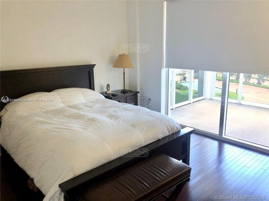 Departamento 2 dormitorios en venta en Bal Harbour, Miami