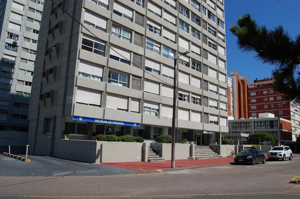 Departamento 1 dormitorios en venta en Punta del Este, Punta del Este