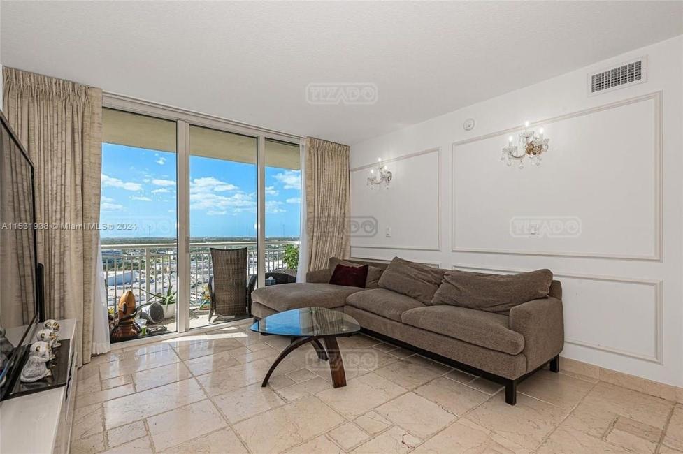 Departamento 2 dormitorios en venta en Aventura, Miami