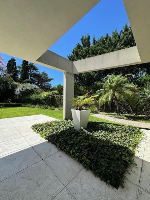 Casa 3 dormitorios en alquiler en La Horqueta, San Isidro