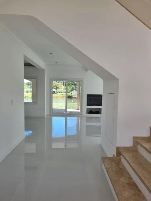 Casa 4 dormitorios en venta en Nordelta, Tigre