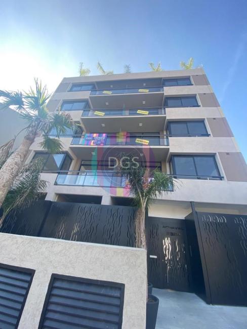 Departamento en venta en Remedios De Escalada, Lanus