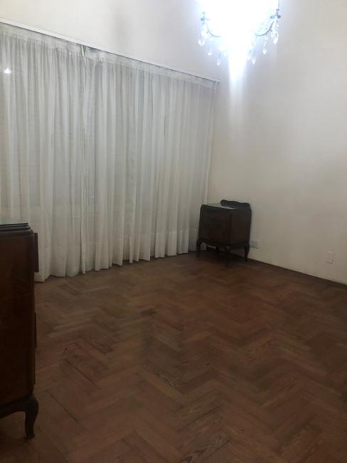 Casa 3 dormitorios en venta en Villa Sarmiento, Moron