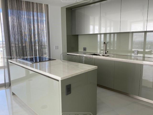 Departamento 2 dormitorios en venta en Sunny Isles, Miami