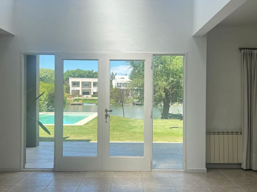 Casa 3 dormitorios en venta en Santa Barbara, Tigre