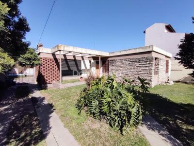 Casa 3 dormitorios en alquiler en Merlo