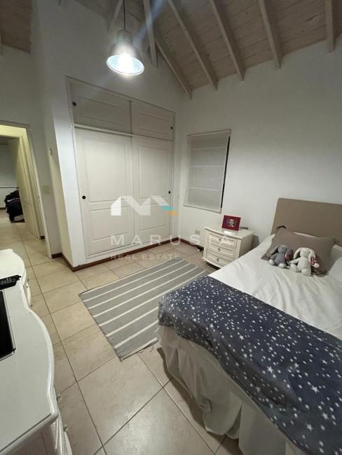 Casa 4 dormitorios en alquiler en Ayres Del Pilar, Pilar