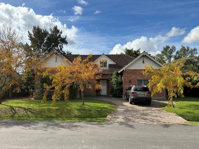 Casa 3 dormitorios en venta en General Pacheco, Tigre