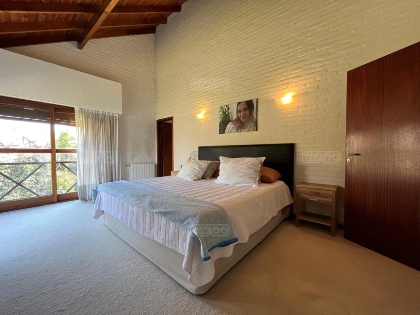 Casa 4 dormitorios en venta en Village Golf & Tennis, Pilar