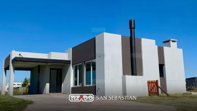 Casa 3 dormitorios en venta en San Sebastian, Escobar