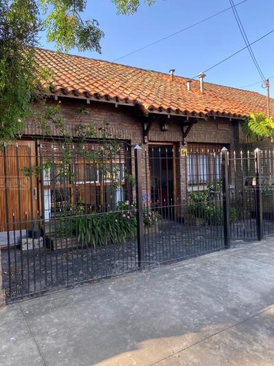 Casa en alquiler en Martinez, San Isidro