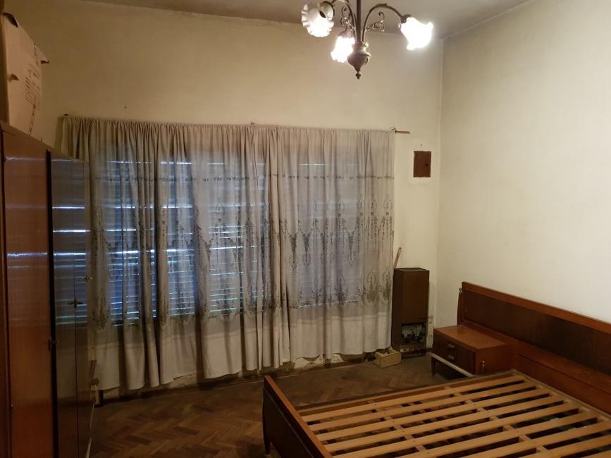 Casa 2 dormitorios en venta en Banfield, Lomas de Zamora