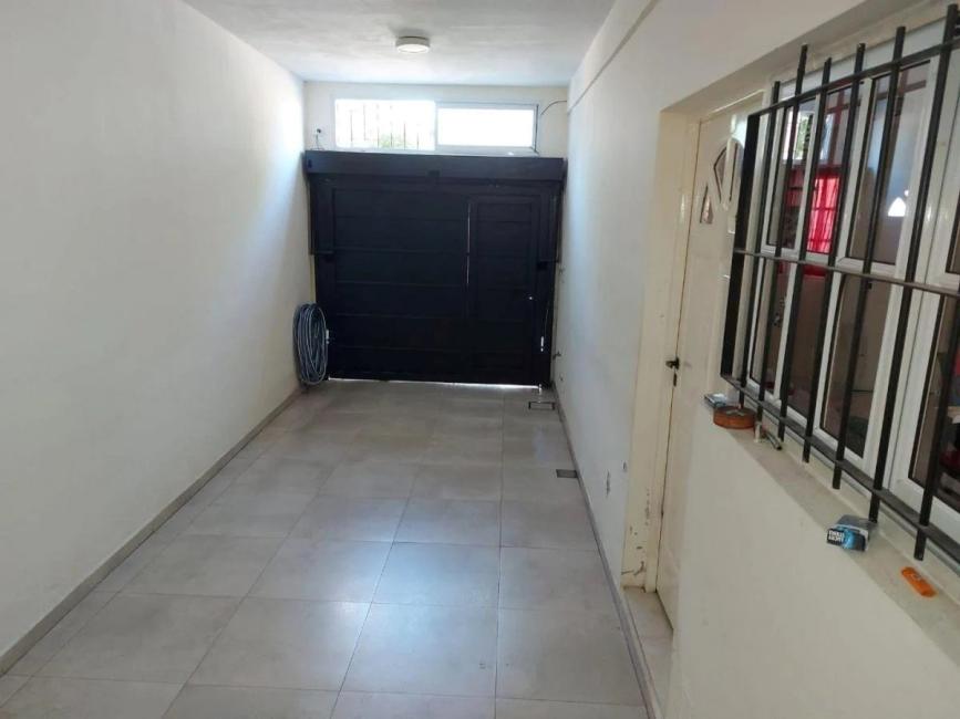 Departamento 2 dormitorios en venta en Sarandi, Avellaneda