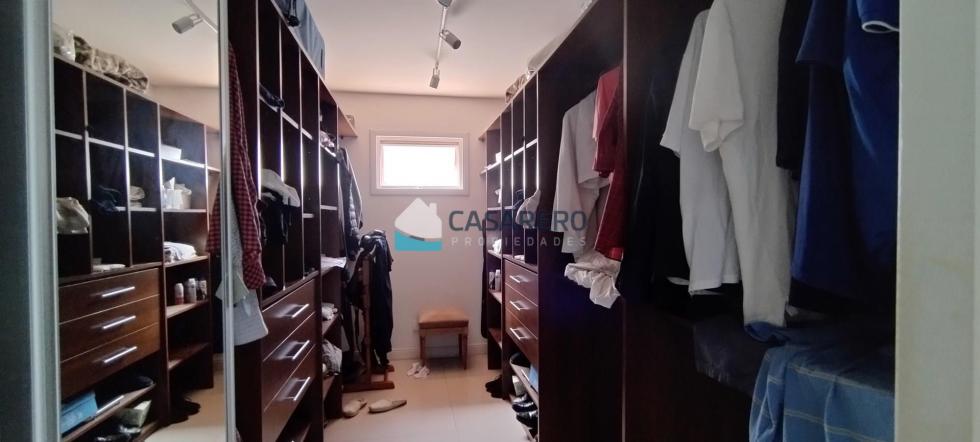 Casa 3 dormitorios en venta en El Cazal, Escobar