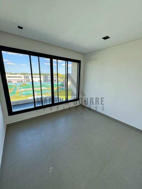 Casa 4 dormitorios en venta en El Aljibe, Pilar
