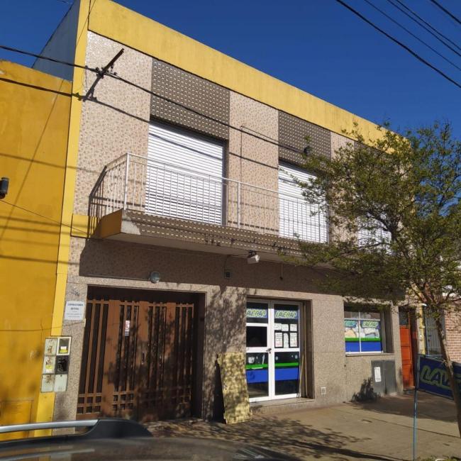 Departamento 2 dormitorios en venta en Los Hornos, La Plata