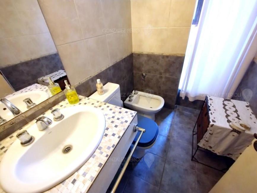 Casa 9 dormitorios en venta en Manzanares, Pilar