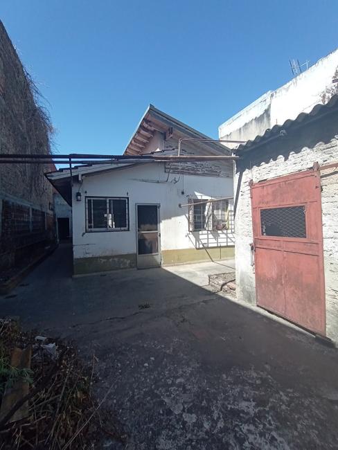 Casa 2 dormitorios en venta en Quilmes Oeste, Quilmes