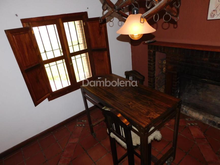 Casa 3 dormitorios en venta en Villa Zapiola (Paso del Rey), Moreno