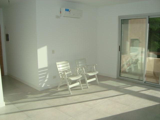 Departamento 2 dormitorios en alquiler en Villa del Lago, Pilar