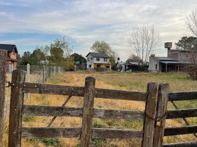 Terreno en venta en Barrio Parque Sakura, Exaltacion de la Cruz